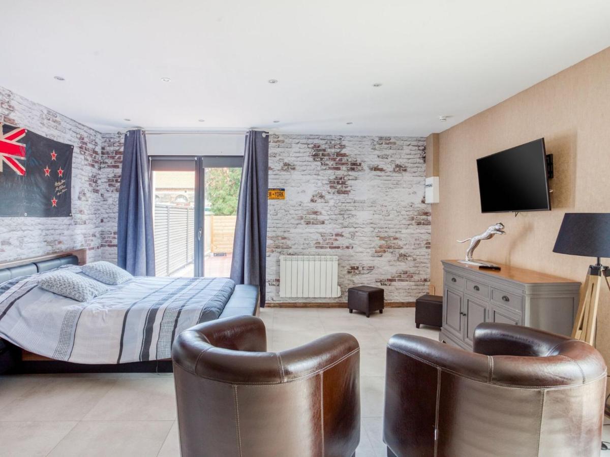 Cosy Apartment In Eperlecques With Fireplace Ngoại thất bức ảnh