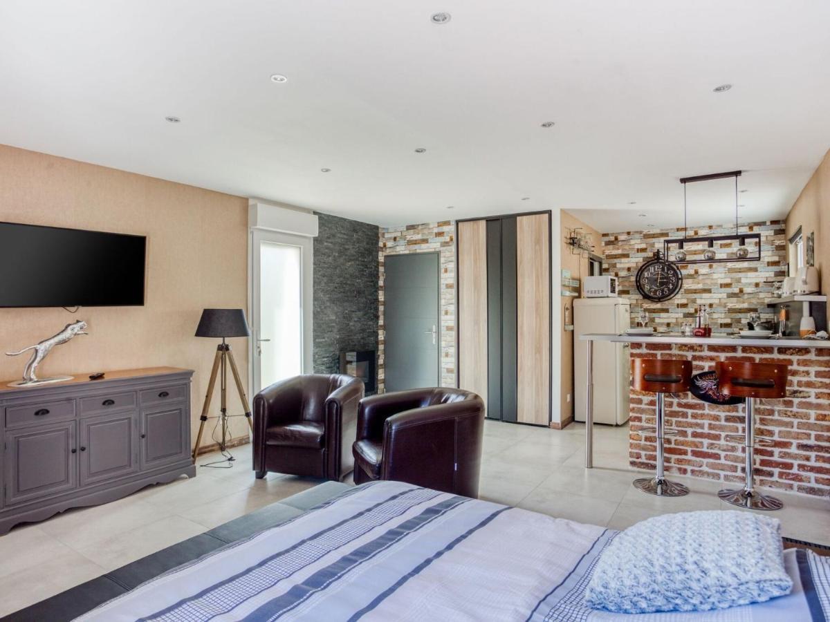 Cosy Apartment In Eperlecques With Fireplace Phòng bức ảnh